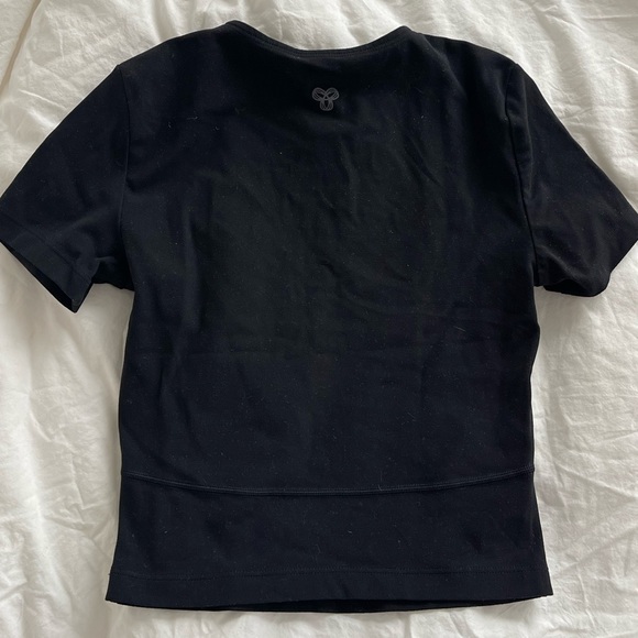 TNAction bound t shirt - Picture 3 of 5